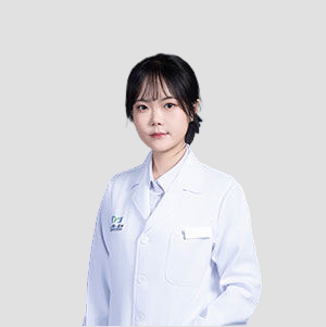 黄昕华